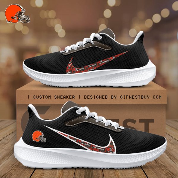 Cleveland Browns Nike Running Sneaker - TANTN 2238