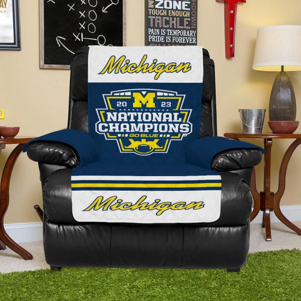 Michigan Wolverines Football Sofa Cover - MAITM 5536