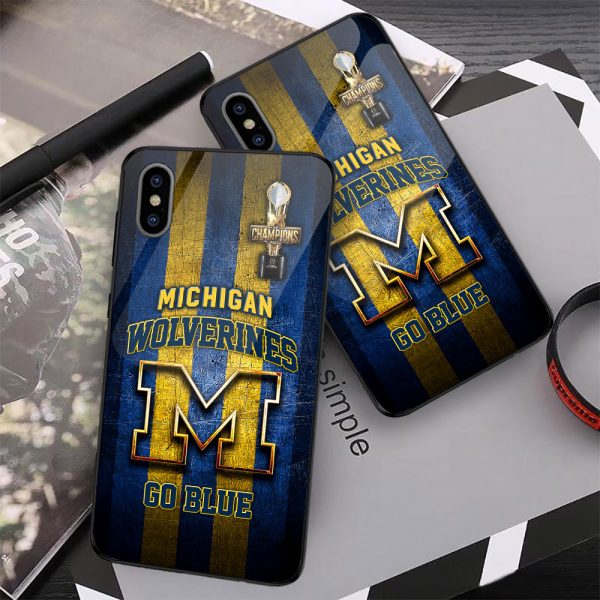 Michigan Wolverines Football Phone Case - VANDH 2229