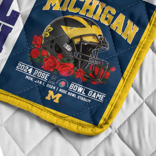 Michigan Wolverines Football Quilt Blanket - VANDH 2221