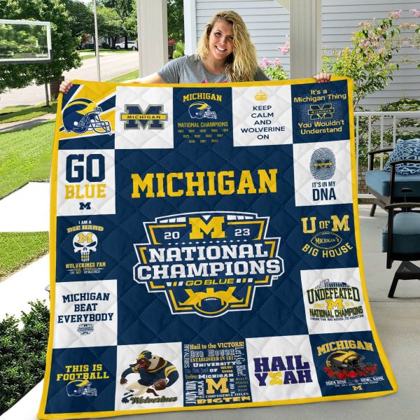 Michigan Wolverines Football Quilt Blanket - VANDH 2221