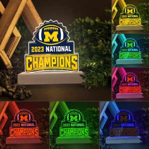 Michigan Wolverines Football Led Light with Wooden Base (7 Colors) - HOATT 4212