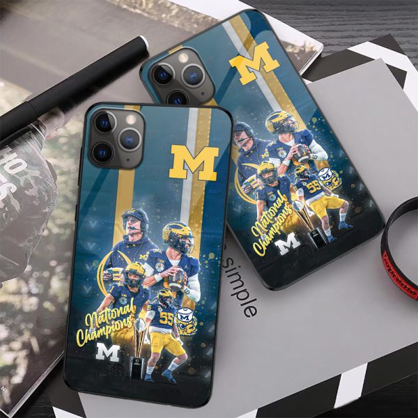 Michigan Wolverines Football Phone Case - HOATT 4204