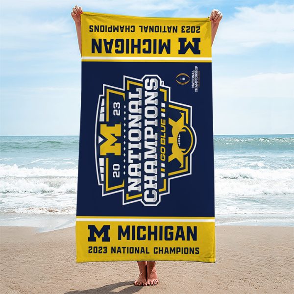 Michigan Wolverines Football Rectangle Beach Towel - TANTN 4153