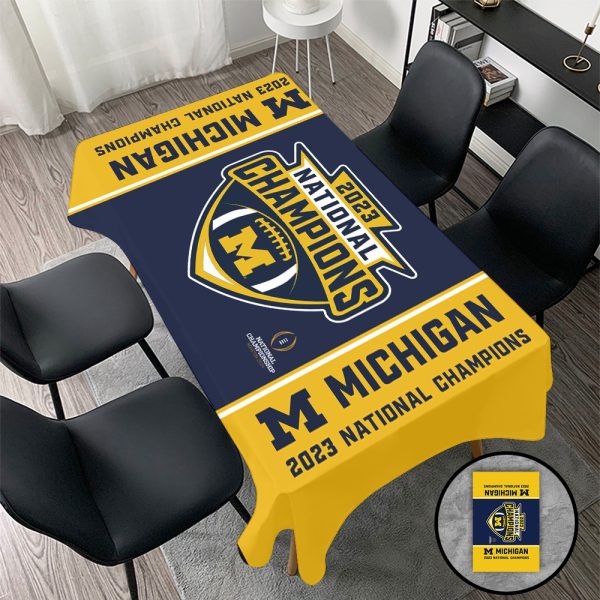 Michigan Wolverines Football Custom 3D Tablecloth - TANTN 4312