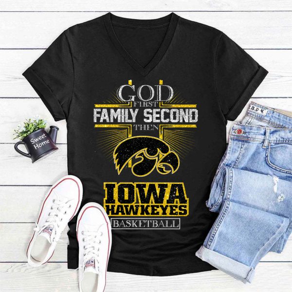 Iowa Hawkeyes Women's Basketball 3D Women’s V-neck T-Shirt - TANTN 4956