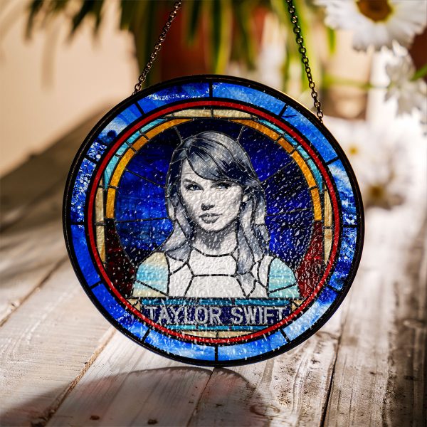 Taylor Swift Round Stained Glass Suncatcher - VANDH 3362