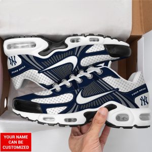 Personalized New York Yankees Air Max Shoes - TANTN 8615