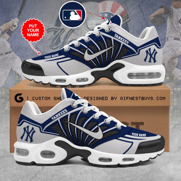 Personalized New York Yankees Air Max Shoes - MAITM 8576