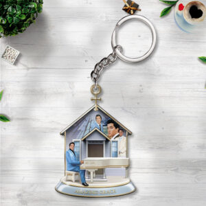 Elvis Presley Custom Shape 2-sided Keychain - MAITM 11159