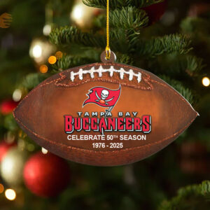 Tampa Bay Buccaneers Custom Shape 2-side Printed Acrylic Ornament - NGHIAVT4023