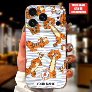 Personalized Winnie-the-Pooh x Tigger 100th Anniversary Phone Case – GNE4941